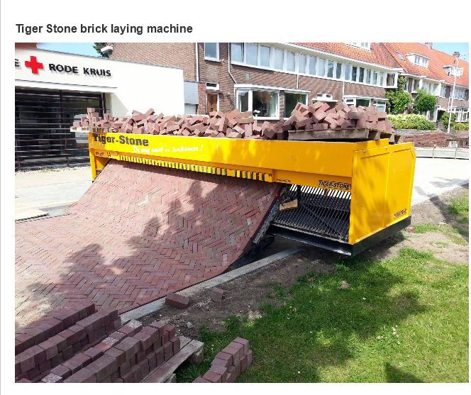 brick laying machine